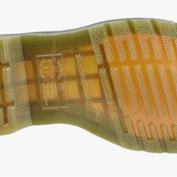 DR. MARTENS WOMEN'S 1460 W PATENT LEATHER FASHION BOOT - SIZE: WOMEN 9. Black - Picture 4 of 14